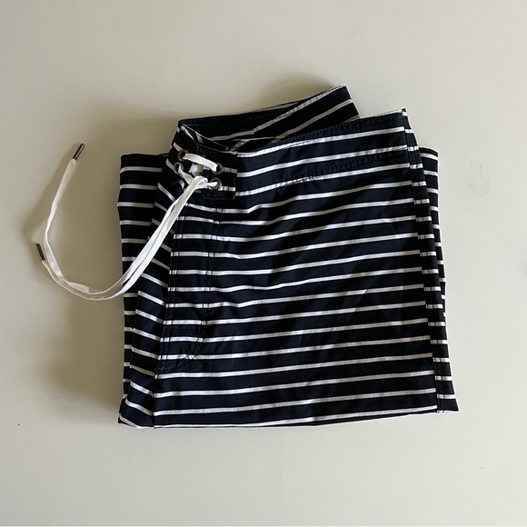 Abercrombie & Fitch Navy & White Nautical Striped Swim Trunks NWOT 33 - Picture 6 of 12